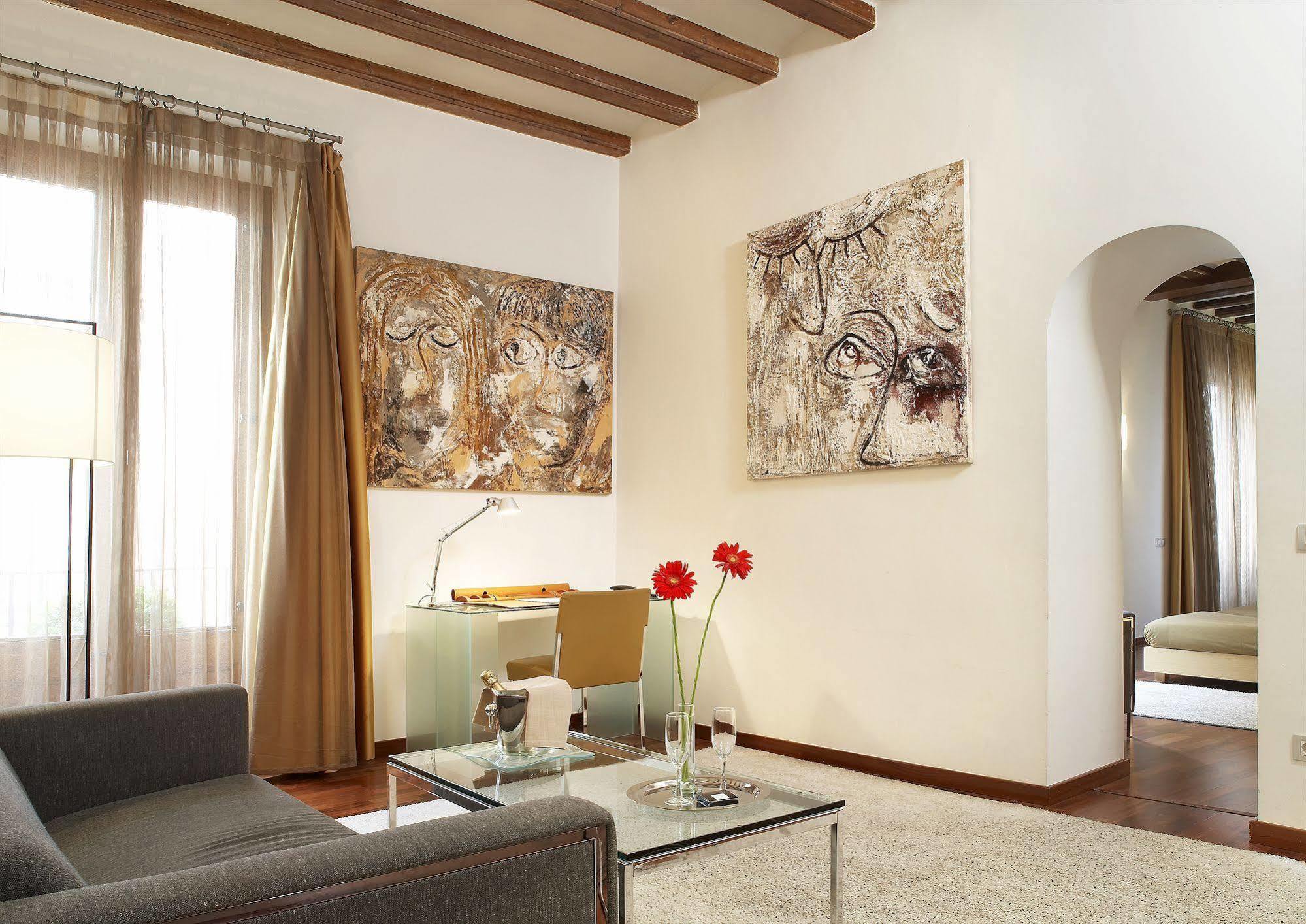 Mercer House Boria Bcn Barcelona Exterior photo